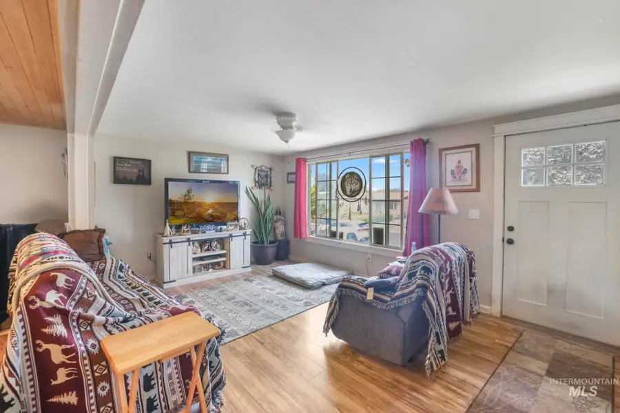 107 Davis, Filer, ID 83328 - Image #3