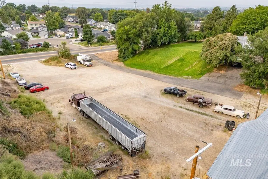 2105 Marble Front Rd, Caldwell, ID 83605 - Image #3