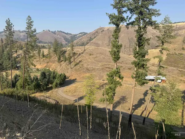 129 Meadow Lane, Kamiah, ID 83536