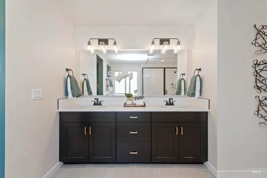 7723 E Meriwether Dr, Nampa, ID 83687 - Image #3