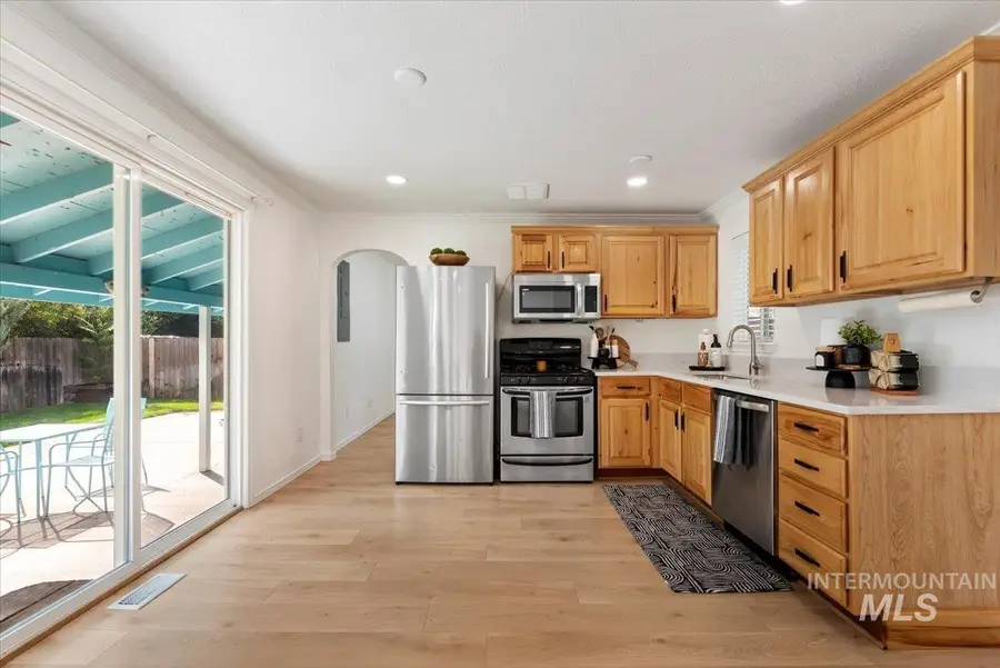 2850 N 38th St, Boise, ID 83703 - Image #2