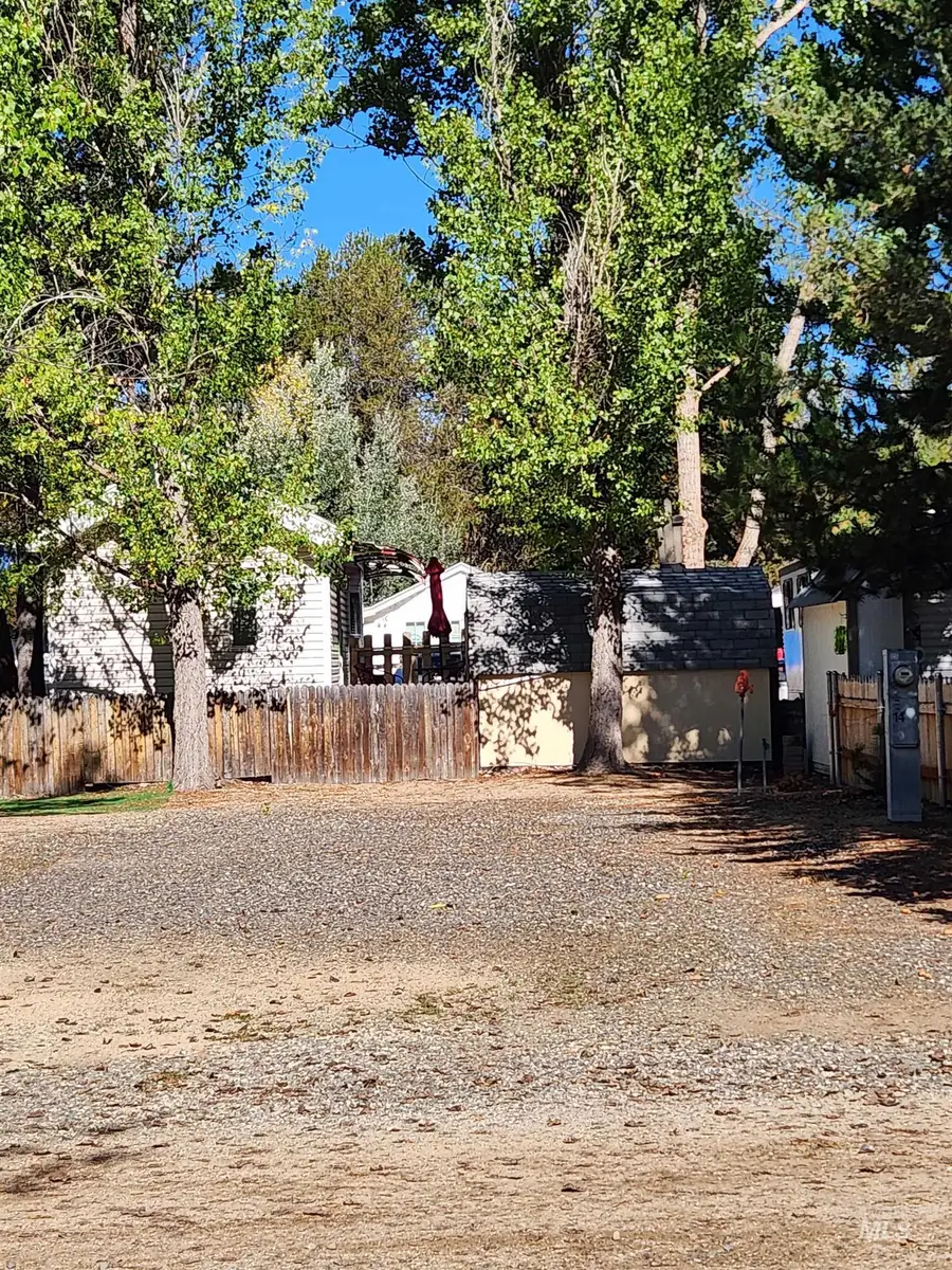 514 E13/14 Sawyer St. #E13/14, Cascade, ID 83611 - Image #2