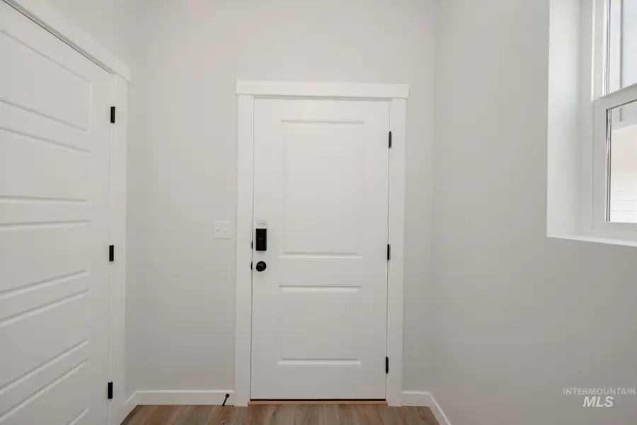 4222 E Kalinga St, Meridian, ID 83642 - Image #3