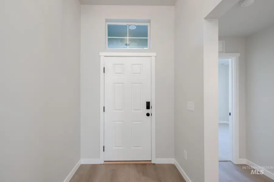 861 Strike Eagle St, Mountain Home, ID 83647 - Image #3