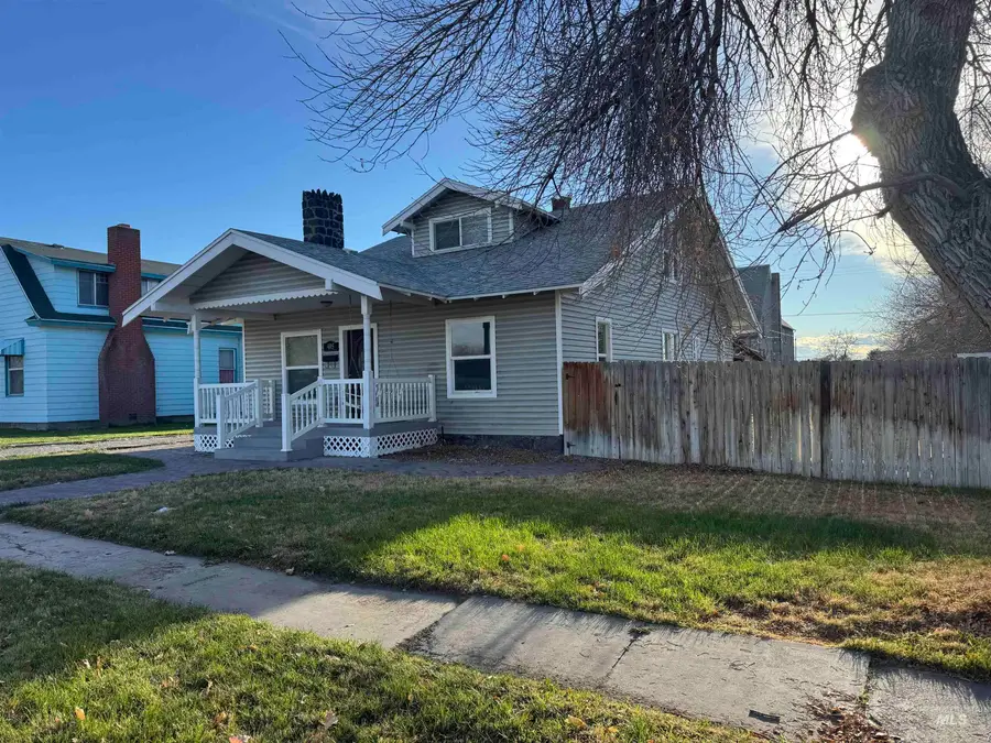 405 8th Avenue N, Buhl, ID 83316 - Image #2