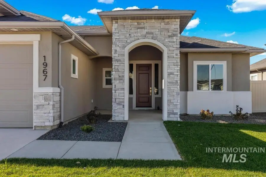 1967 N Ayrshire Ave, Middleton, ID 83644 - Image #2