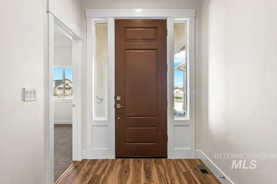 1967 N Ayrshire Ave, Middleton, ID 83644 - Image #3