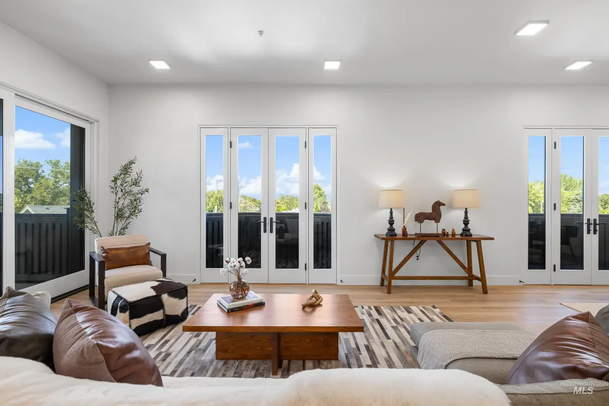 55 E State St #301, Eagle, ID 83616 - Image #1