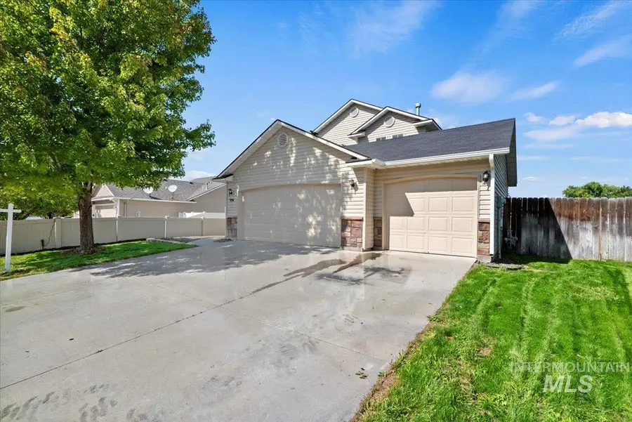 994 N Gray Cloud, Meridian, ID 83642 - Image #3