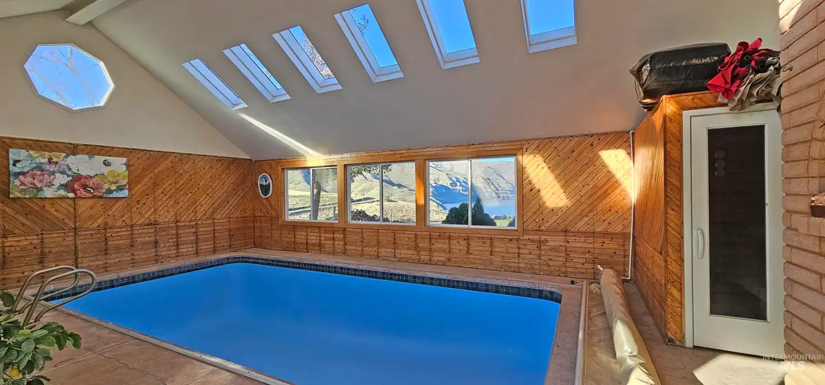 531 Silcott Road, Clarkston, WA 99403 - Image #1