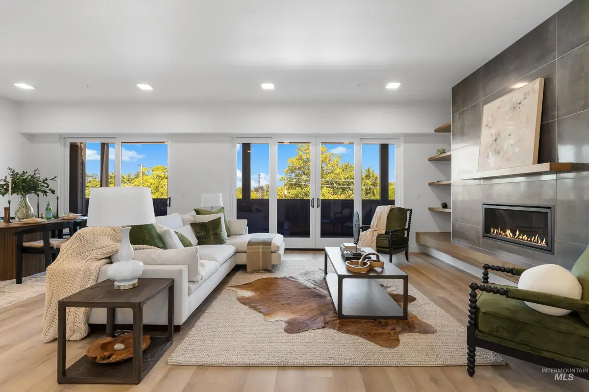 55 E State St #304, Eagle, ID 83616 - Image #1