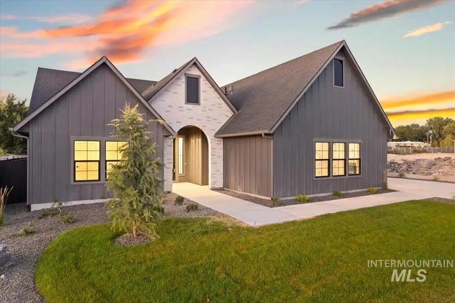 7168 E Chicken Hawk Loop, Nampa, ID 83686 - Image #3