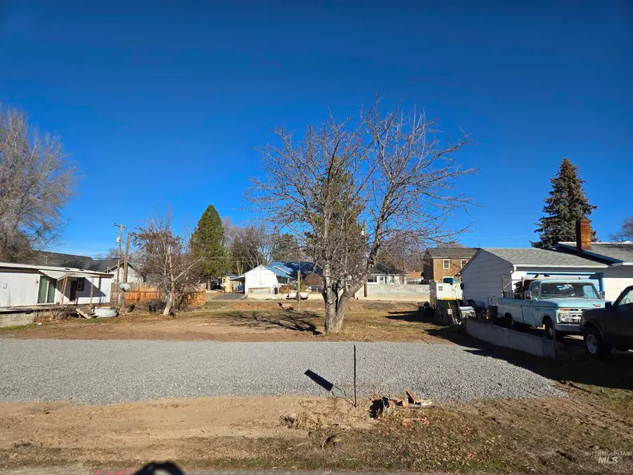 214 E Avenue E, Jerome, ID 83338 - Image #2