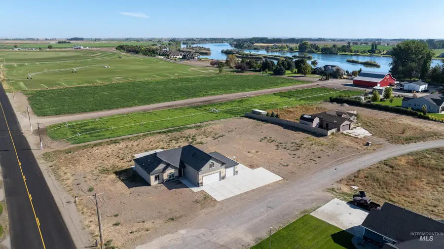 402 Elm St, Rupert, ID 83350 - Image #2