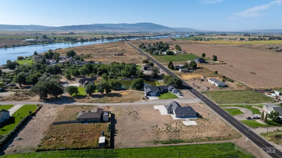 402 Elm St, Rupert, ID 83350 - Image #3