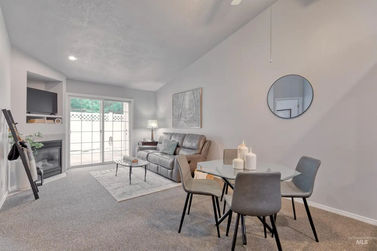 99 E Waterbury Ln, Meridian, ID 83646 - Image #1