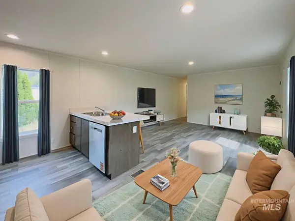 5 Chinook Ln, Orofino, ID 83544