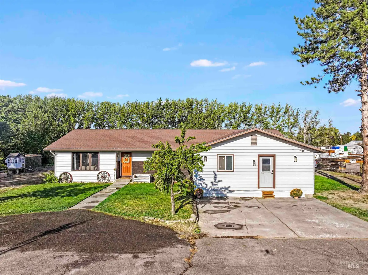 1120 S Stevens Street, Filer, ID 83328 - Image #1