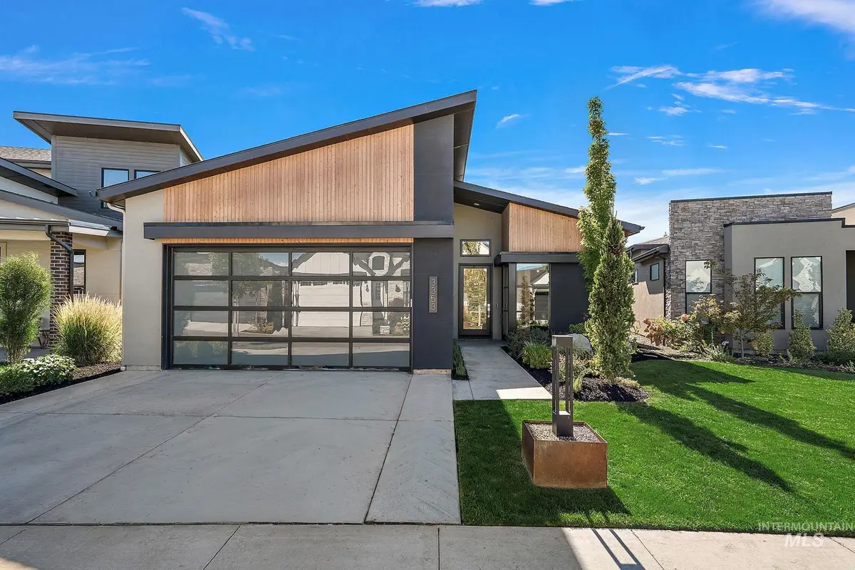 3353 S Eagle Brook Lane, Eagle, ID 83616 - Image #1