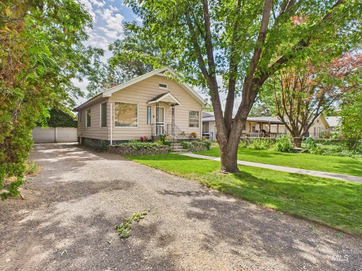 519 E 5th, Emmett, ID 83617 - #1