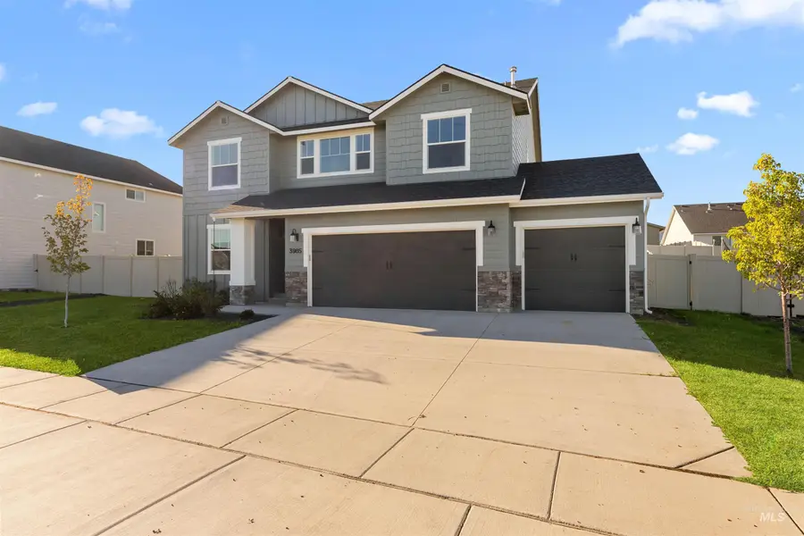 3985 E Jamestown Dr, Nampa, ID 83686 - Image #2