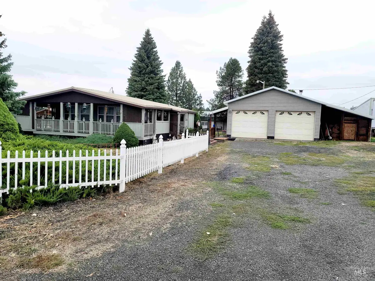 405 N 2nd St. W, Weippe, ID 83553 - Image #1