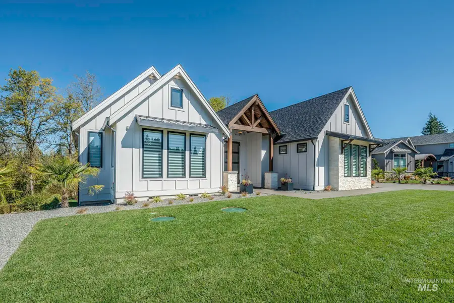 548 Founder Ave, Middleton, ID 83644 - Image #2