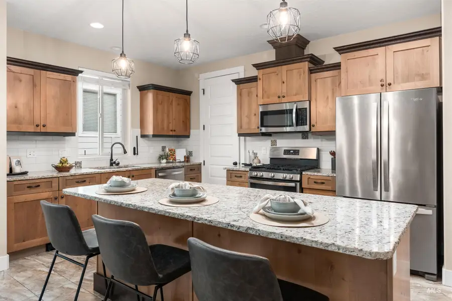 5917 W Beaufort St, Boise, ID 83714 - Image #3