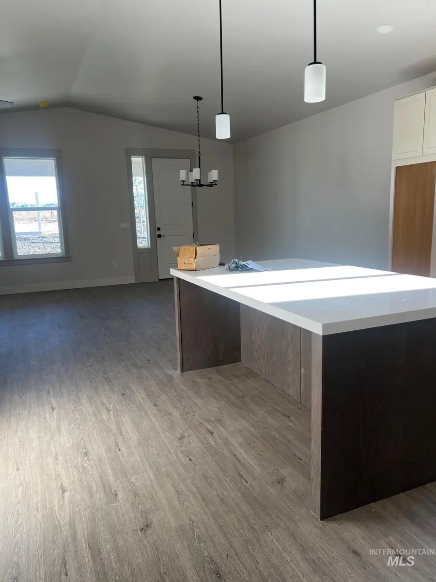 420 S Diesel Way, Boise, ID 83716 - Image #3
