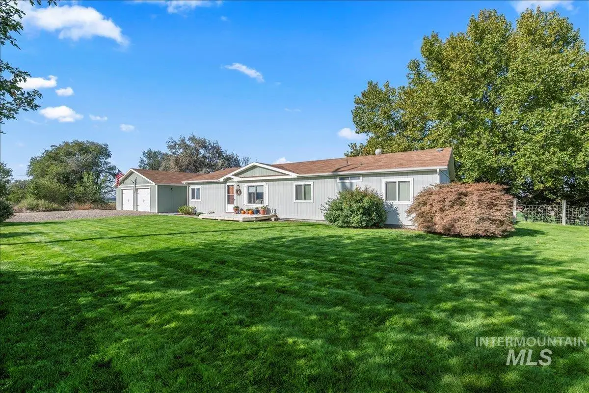 31211 Apple Valley Road, Parma, ID 83660 - Image #1