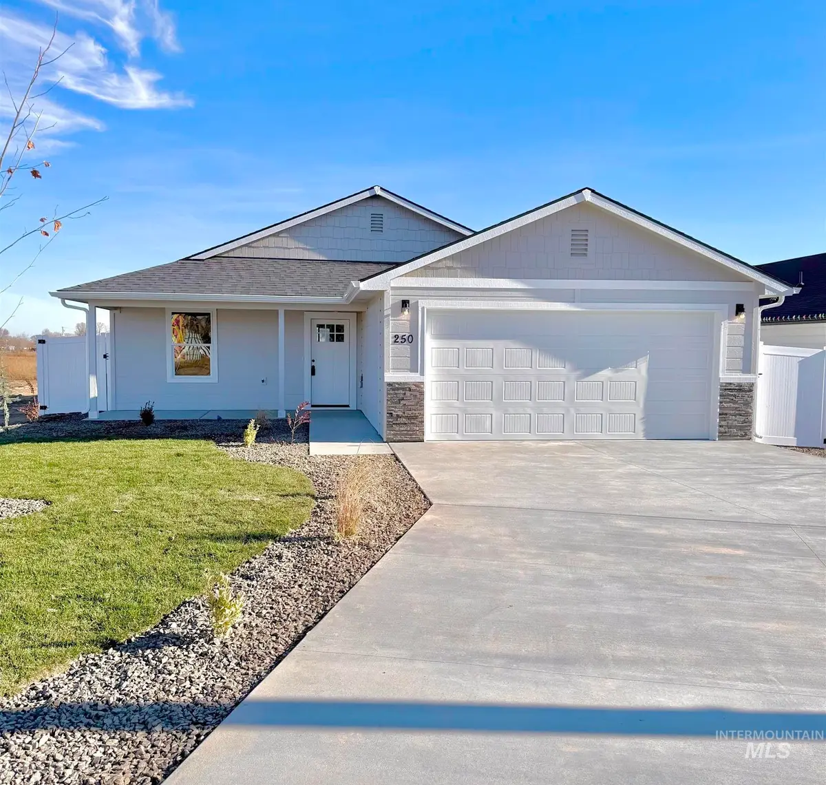 250 Elm St N, Vale, OR 97918 - Image #1