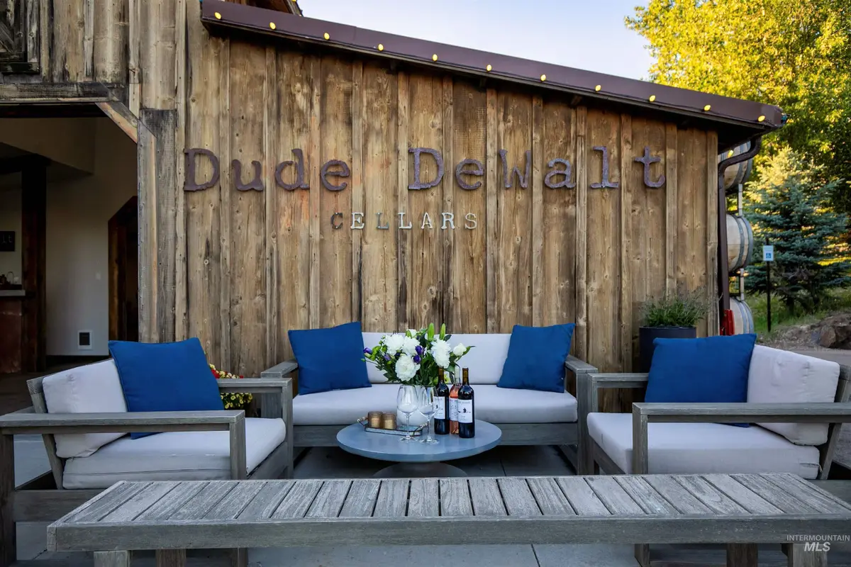 5446 N Highway 16, Eagle, ID 83616 - Image #1