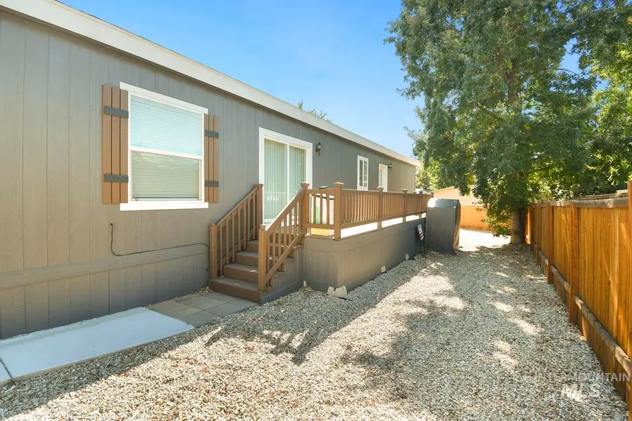 10601 N Horseshoe Bend Rd, Sp 47 #47, Boise, ID 83714 - Image #3