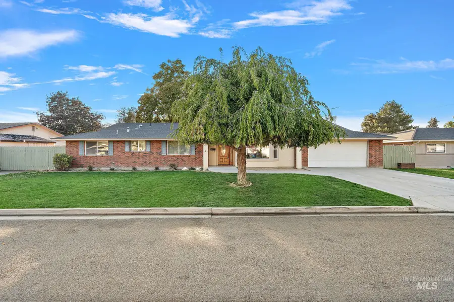 2210 Arlington Ave, Caldwell, ID 83605 - Image #3