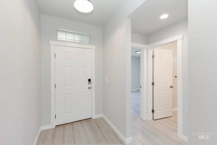 18402 N Trumpet Lily Ave, Nampa, ID 83687 - Image #3