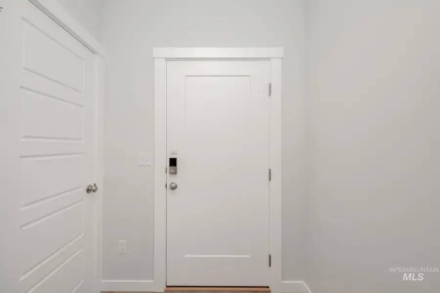 4198 E Hillsong St, Meridian, ID 83709 - Image #3