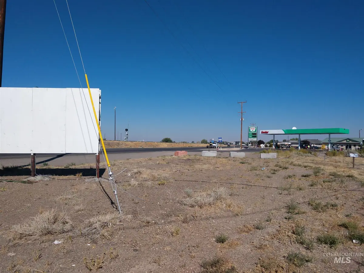 960 Sunset Strip, Mountain Home, ID 83647 - #1