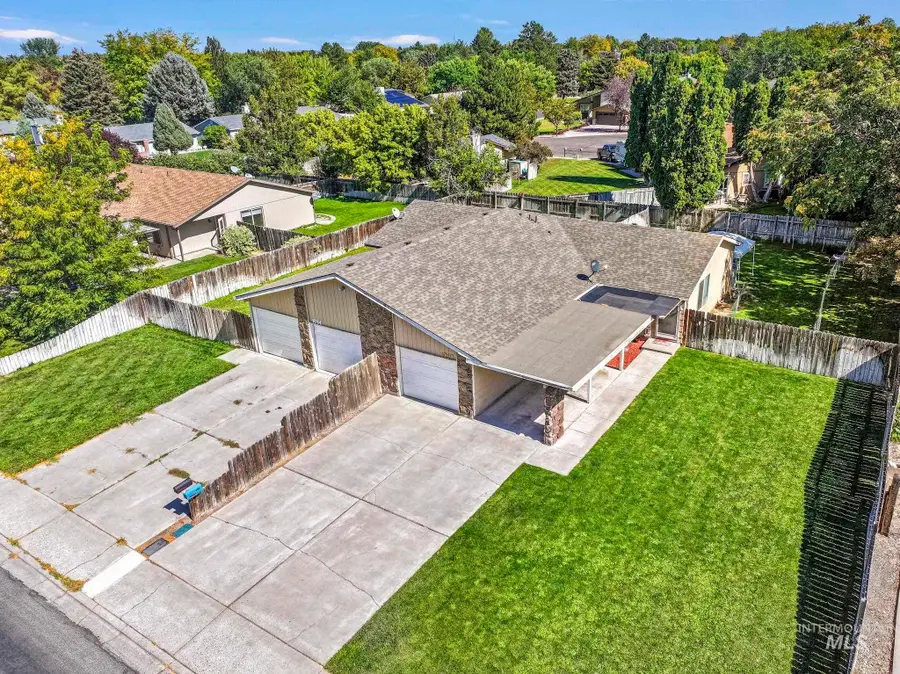 1010/1014 Locust St N, Twin Falls, ID 83301 - Image #2