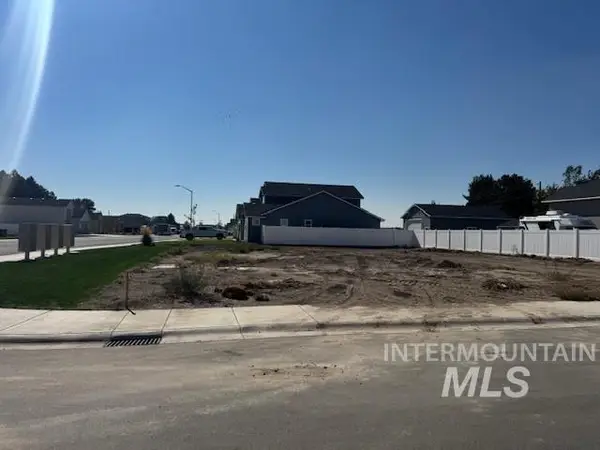 522 Bobcat St., Fruitland, ID 83619