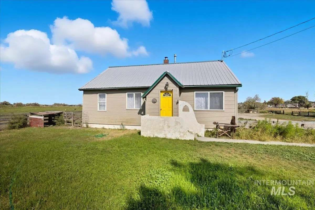 28024 Hexon Rd, Parma, ID 83660 - #1