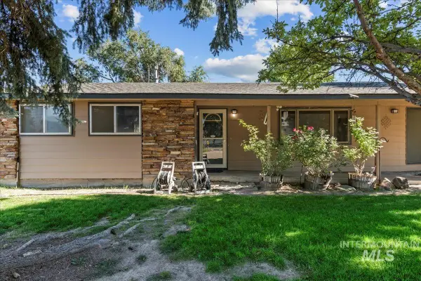 11810 Jerry Lee, Nampa, ID 83651