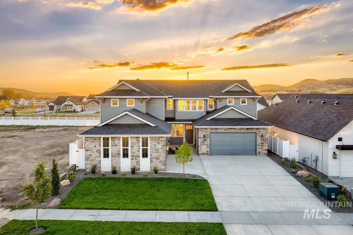 14267 N Goldfinch Ave, Boise, ID 83714 - Image #1