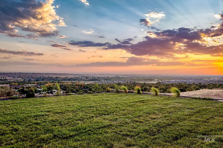 5833 E Prominence Dr, Boise, ID 83716 - Image #3