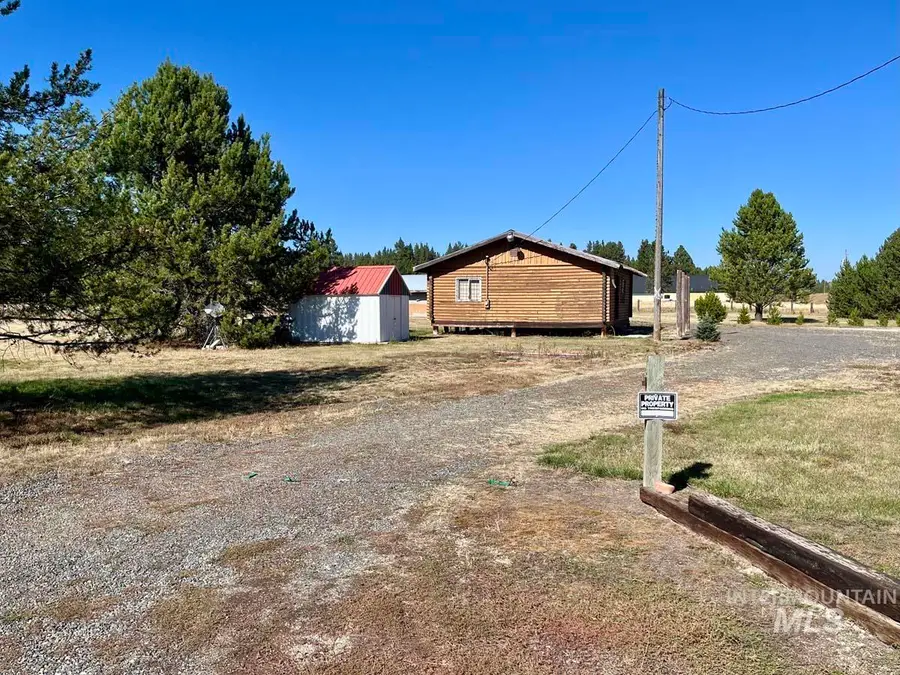 10319 Hwy. 55, Cascade, ID 83611 - Image #3