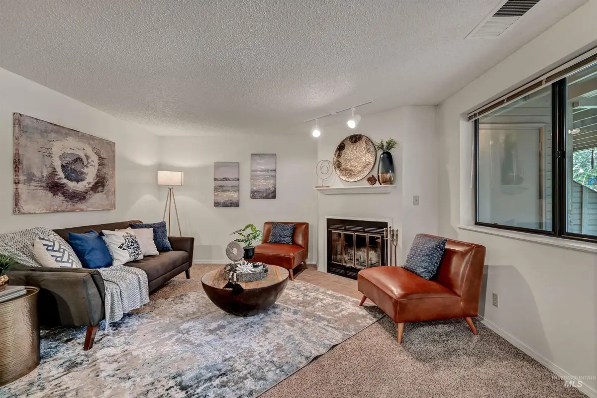 3695 S Gekeler Lane #18, Boise, ID 83706 - Image #1