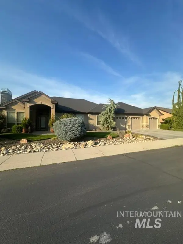 512 Bayhill Drive, Nampa, ID 83686