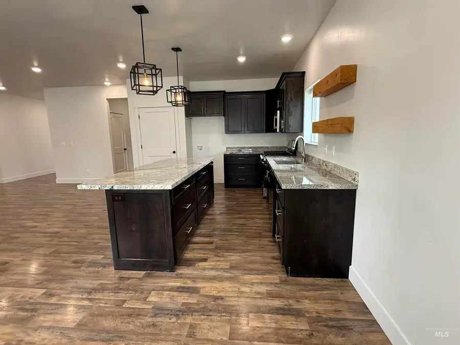 1011 Thunder Mountain St, Kimberly, ID 83341 - Image #3