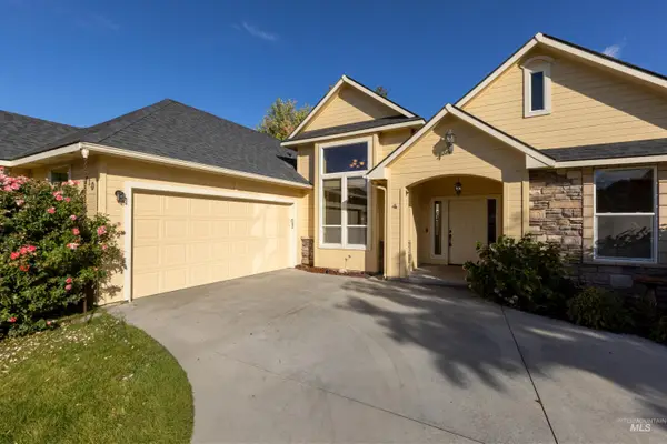 710 W Willow Dale Way, Kuna, ID 83634