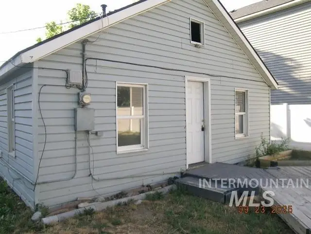 519 20th Ave N, Nampa, ID 83687 - Image #2