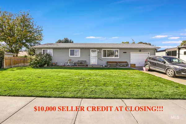 1045 Utah Street, Gooding, ID 83330